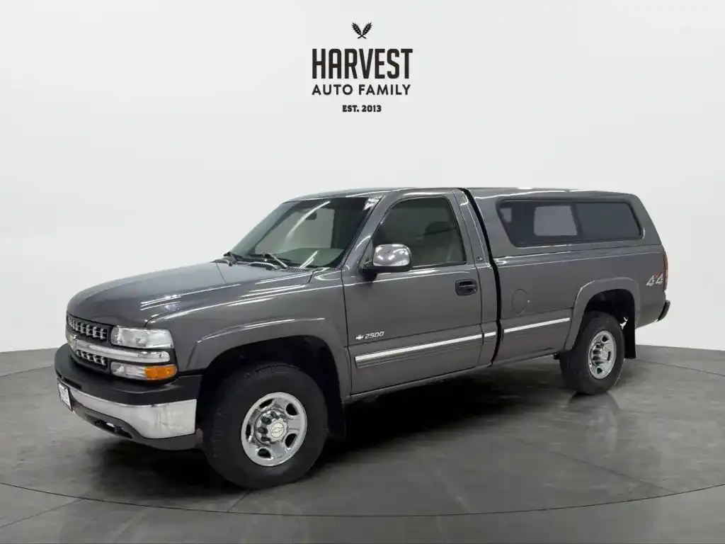 1999 Chevrolet Silverado 1500 2500 LS 4X4 REGULAR CAB LWB's photo