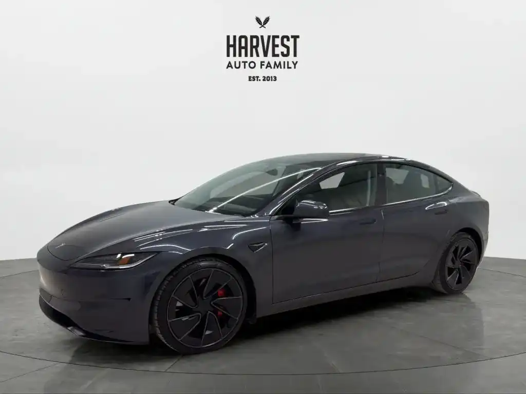 2024 Tesla Model 3 Performance's photo