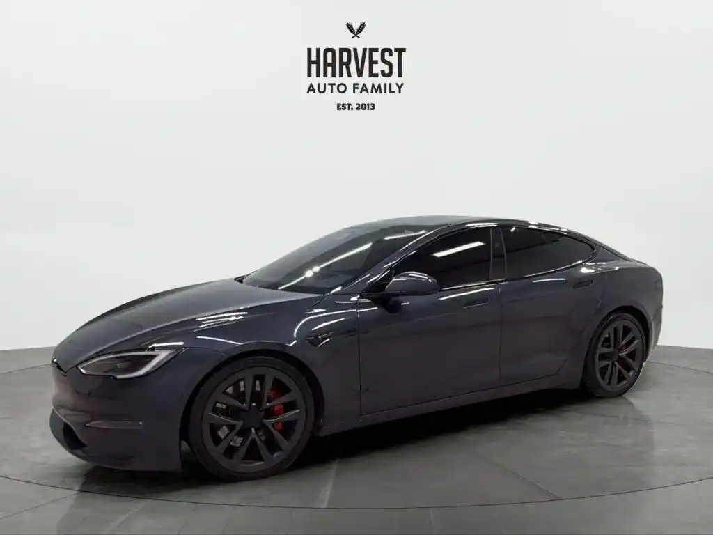 2024 Tesla Model S Plaid's photo