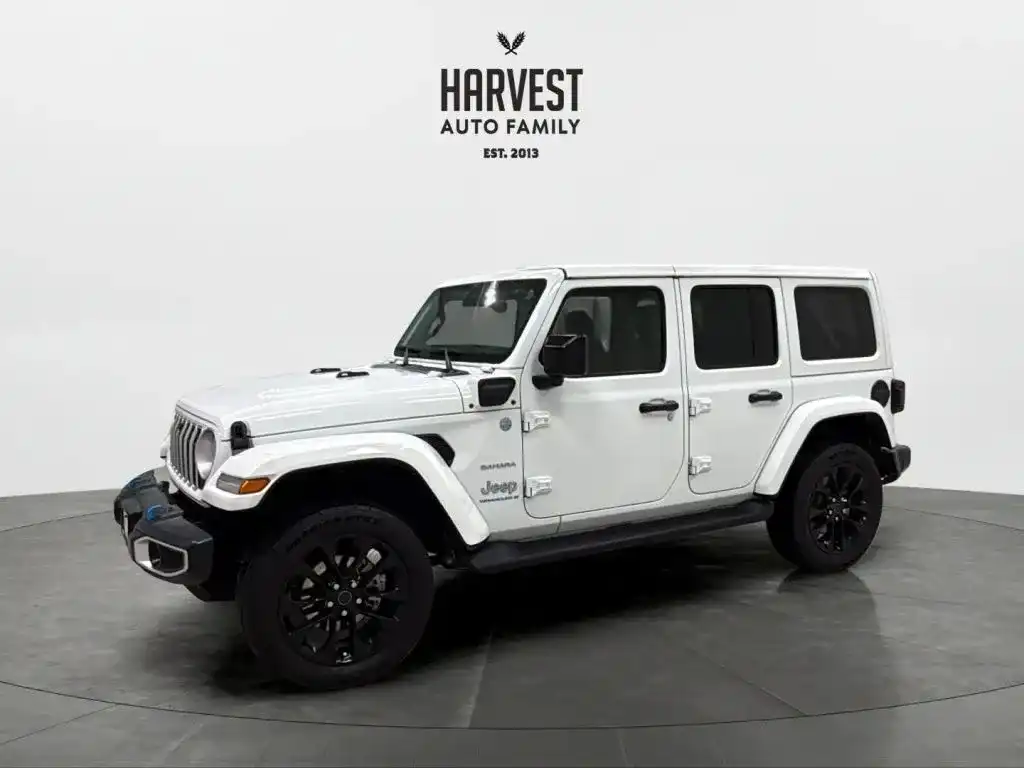 2024 Jeep Wrangler 4xe Sahara 4xe's photo