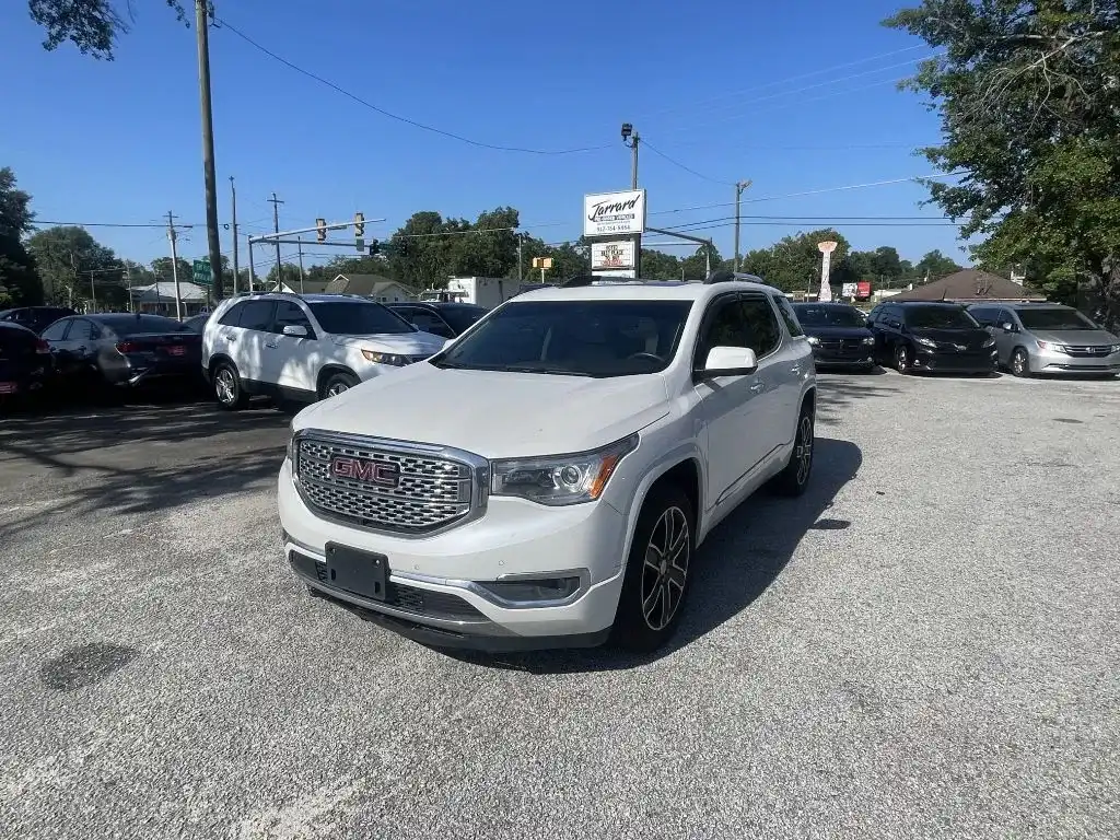 2017 GMC Acadia Denali FWD's photo