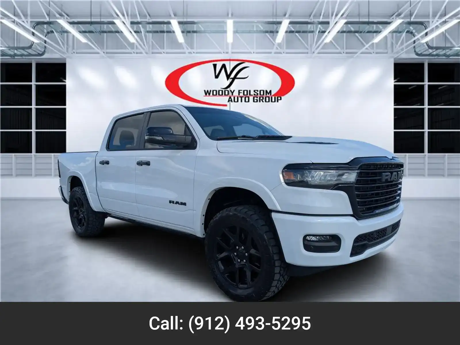 2025 RAM 1500 Laramie 4x4 Crew Cab 5'7's photo