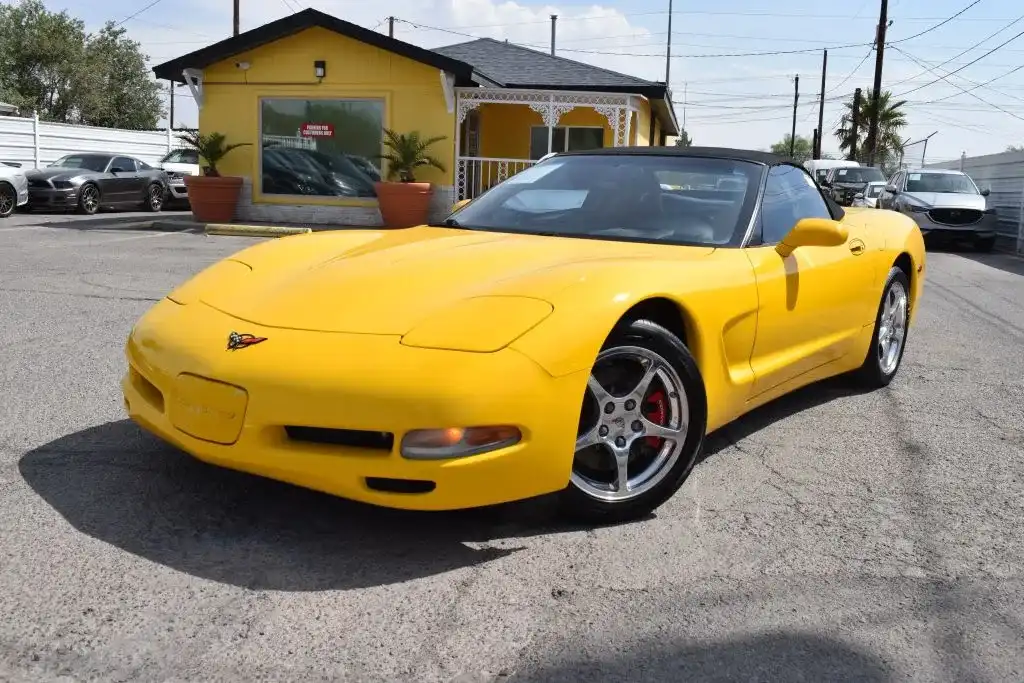 2001 Chevrolet Corvette Convertible's photo