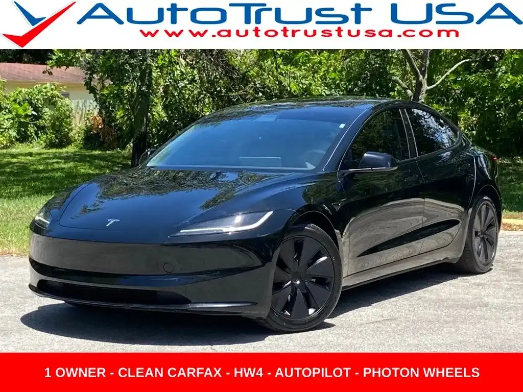 2024 Tesla Model 3 Base's photo