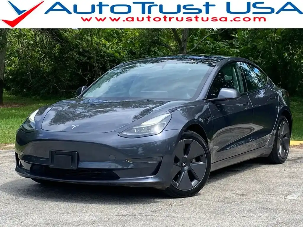 2023 Tesla Model 3 Base's photo