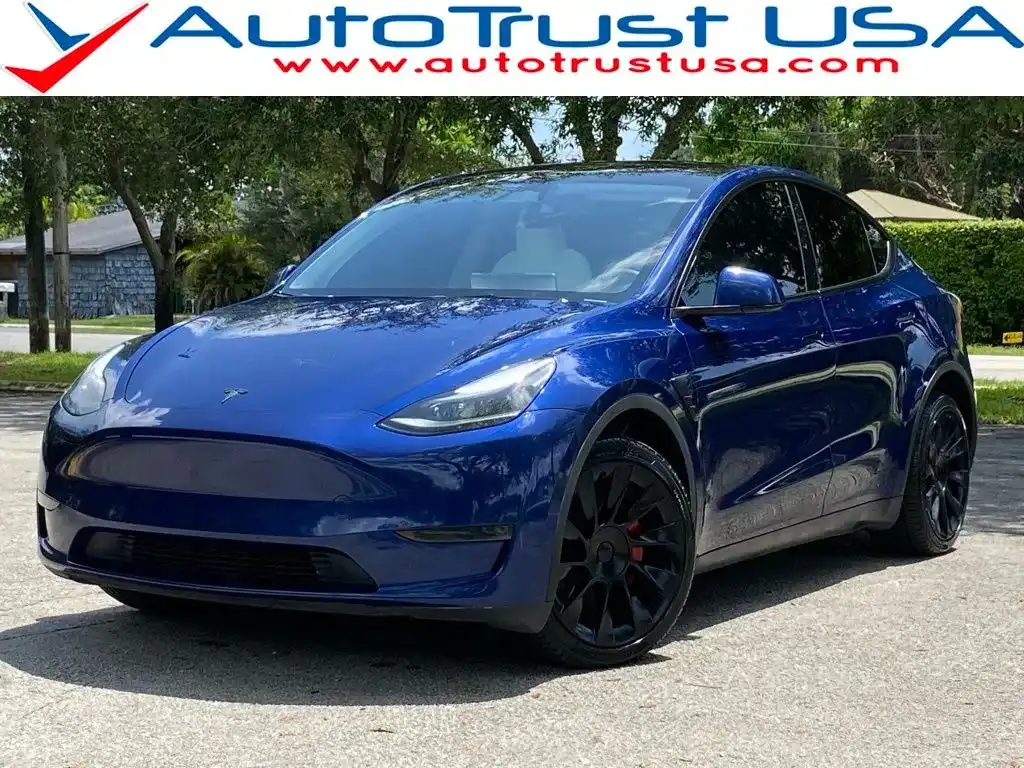 2024 Tesla Model Y Long Range Dual Motor All-Wheel Drive's photo