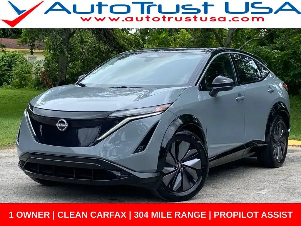2023 Nissan Ariya Venture+ FWD's photo