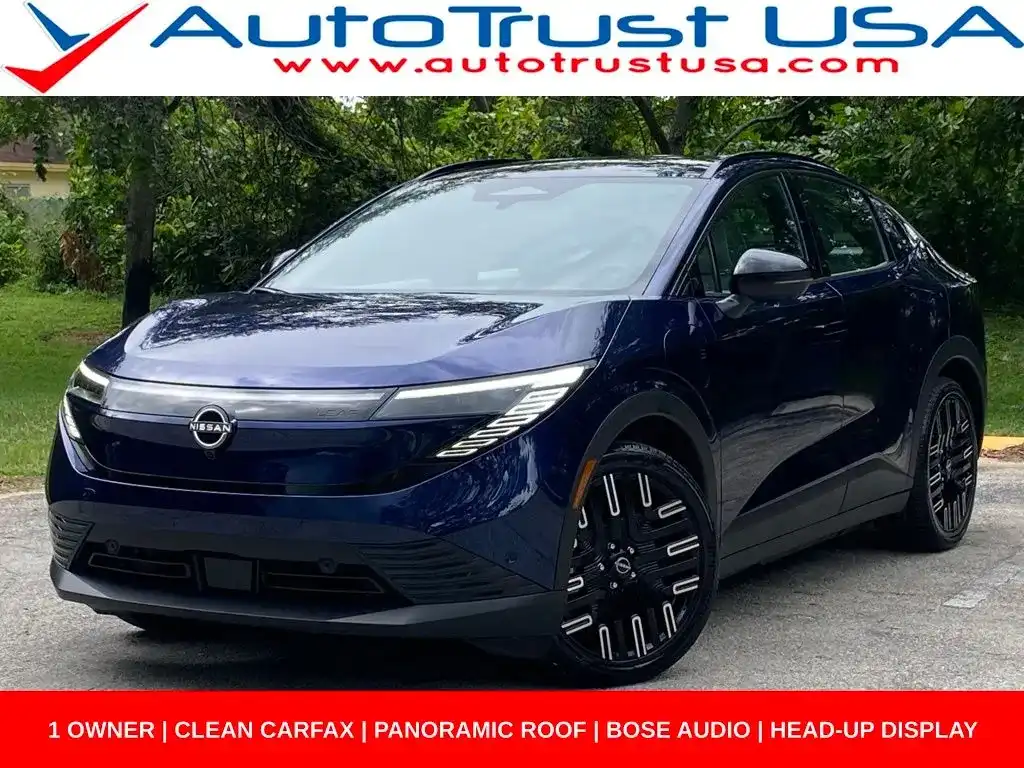 2026 Nissan Leaf Platinum+'s photo