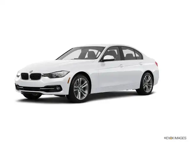 2017 BMW 3 Series 330i xDrive Sedan's photo