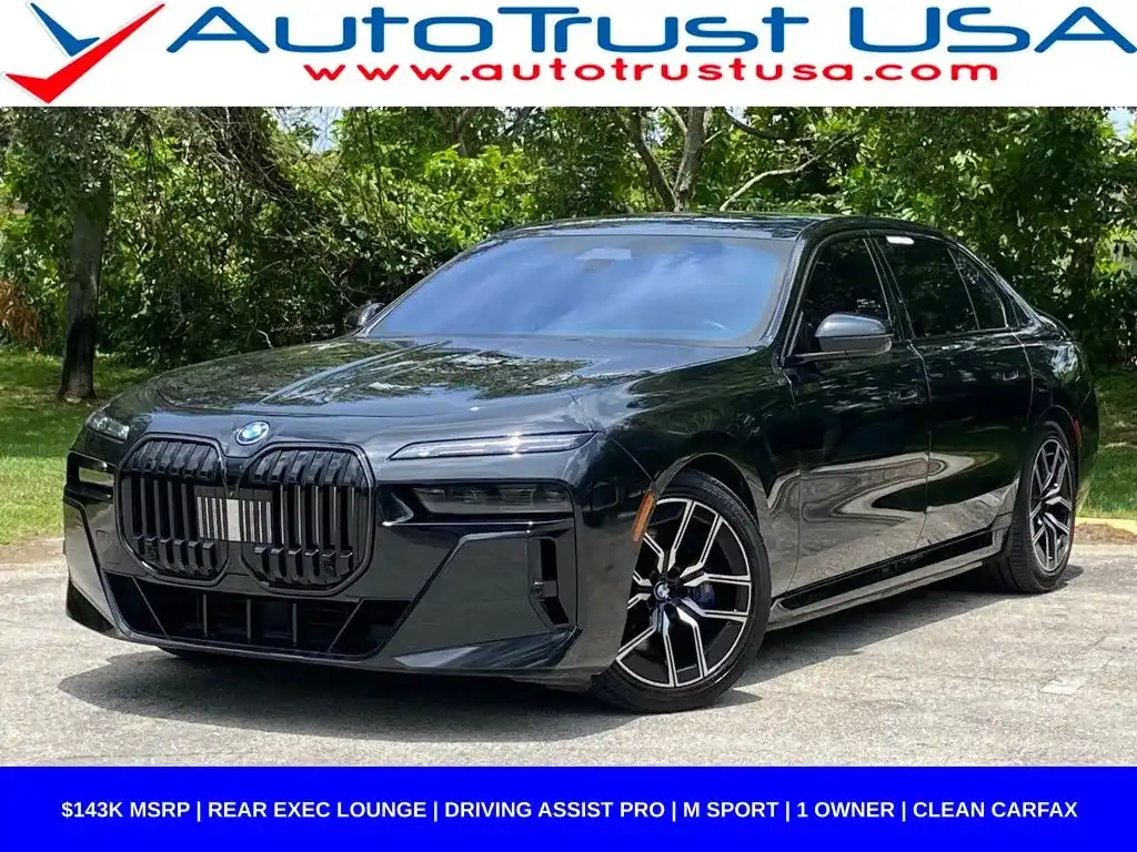 2023 BMW i7 xDrive60's photo