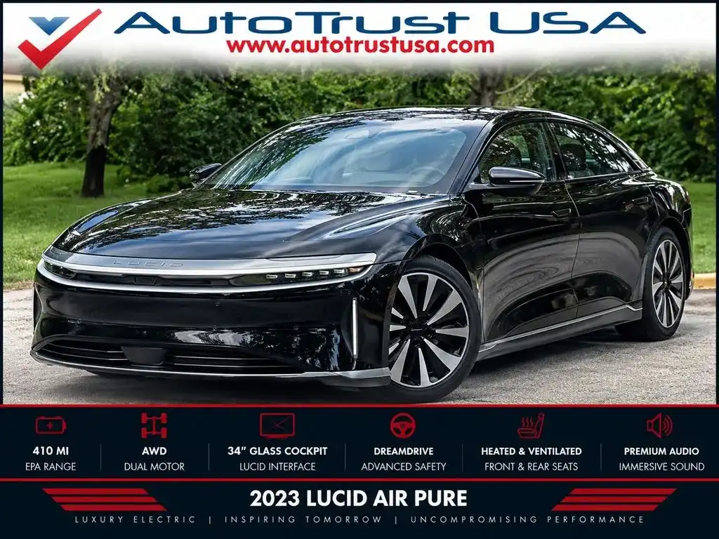 2023 Lucid Air Pure's photo