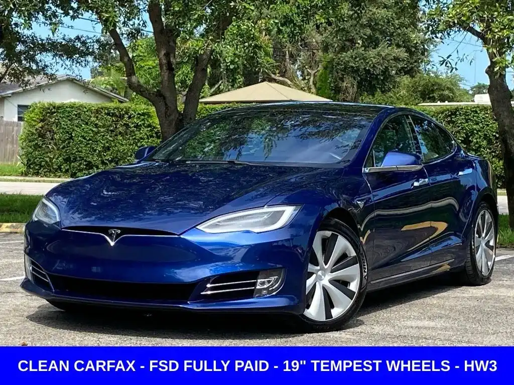 2020 Tesla Model S Long Range Plus's photo