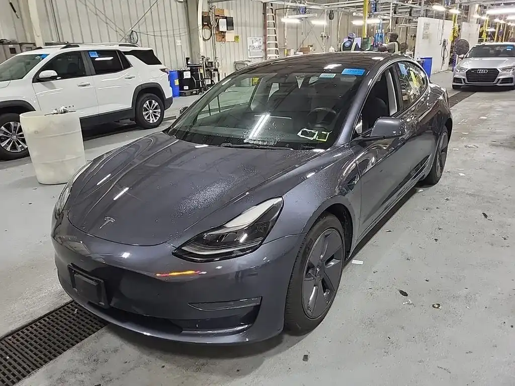 2023 Tesla Model 3 Long Range's photo