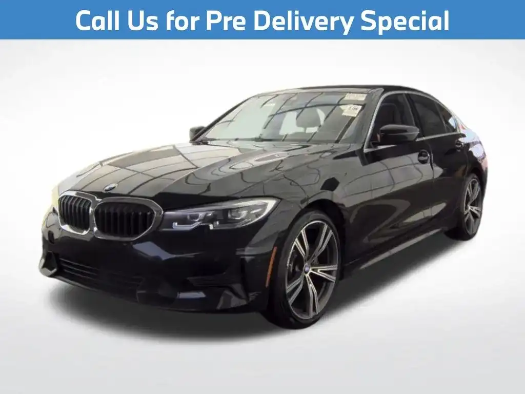 2021 BMW 3 Series 330i xDrive Sedan's photo