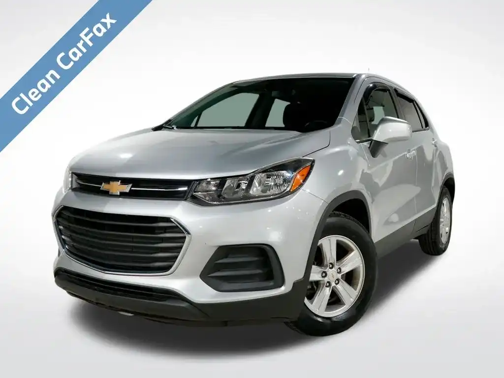 2020 Chevrolet Trax LS's photo