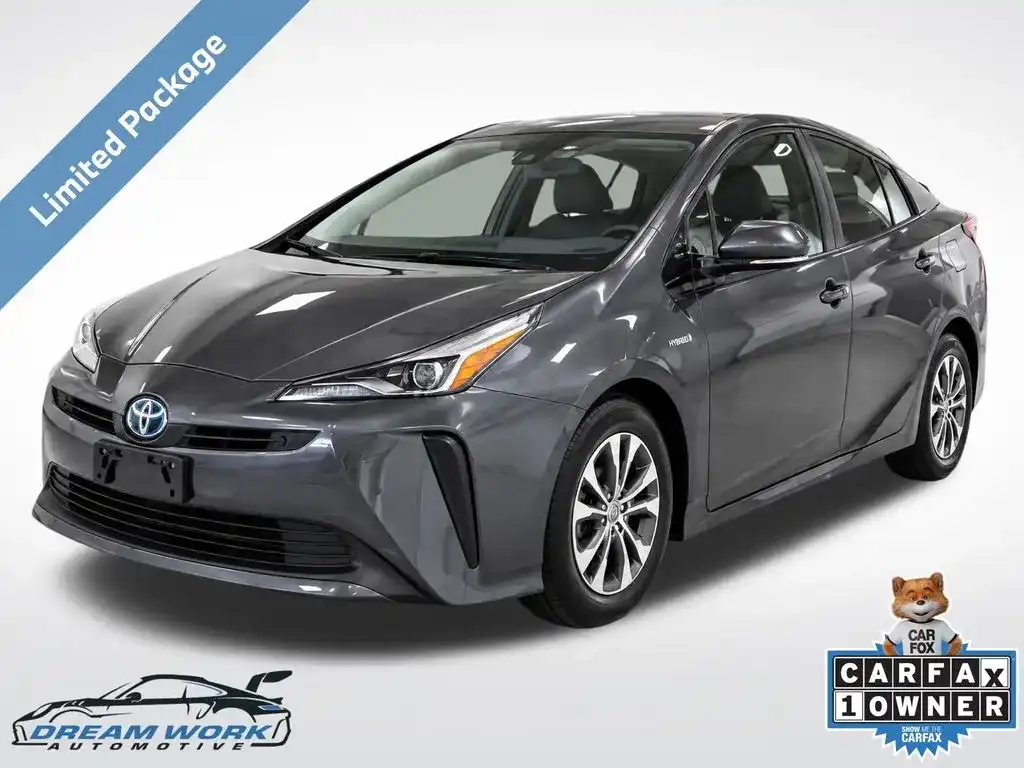 2019 Toyota Prius Limited FWD's photo