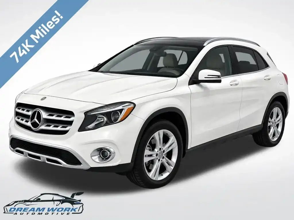 2018 Mercedes-Benz GLA GLA250 4MATIC's photo