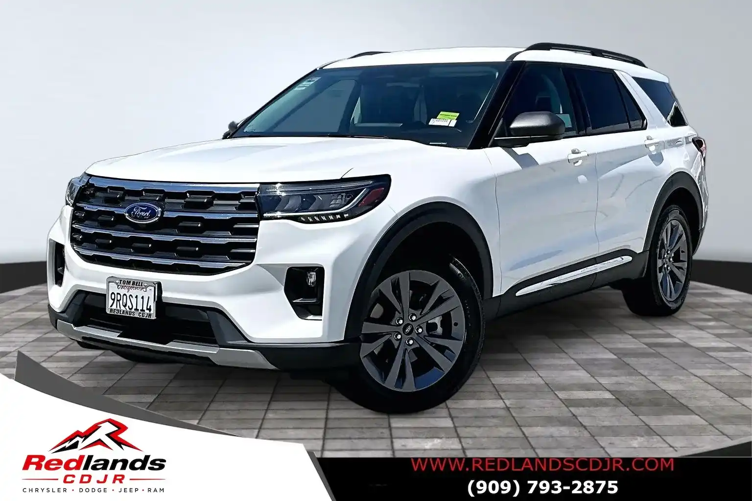 2025 Ford Explorer Active 4WD (PL535)'s photo