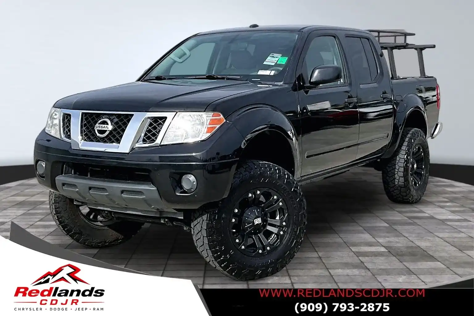 2017 Nissan Frontier 4.0 SV Crew Cab 4X4 AT SWB's photo
