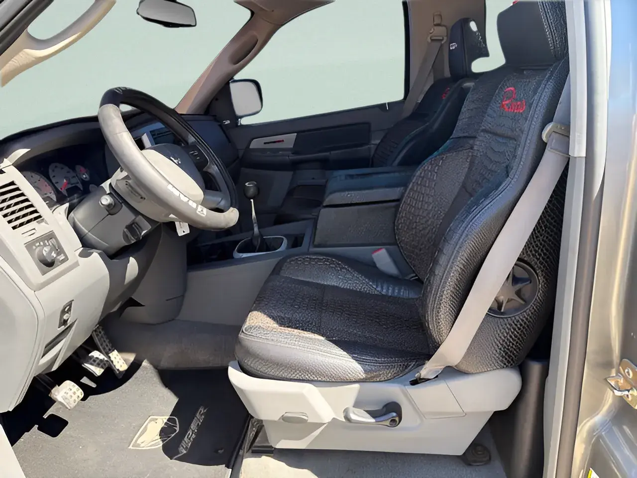 2006 Dodge Ram SRT-10 Regular Cab photo 3