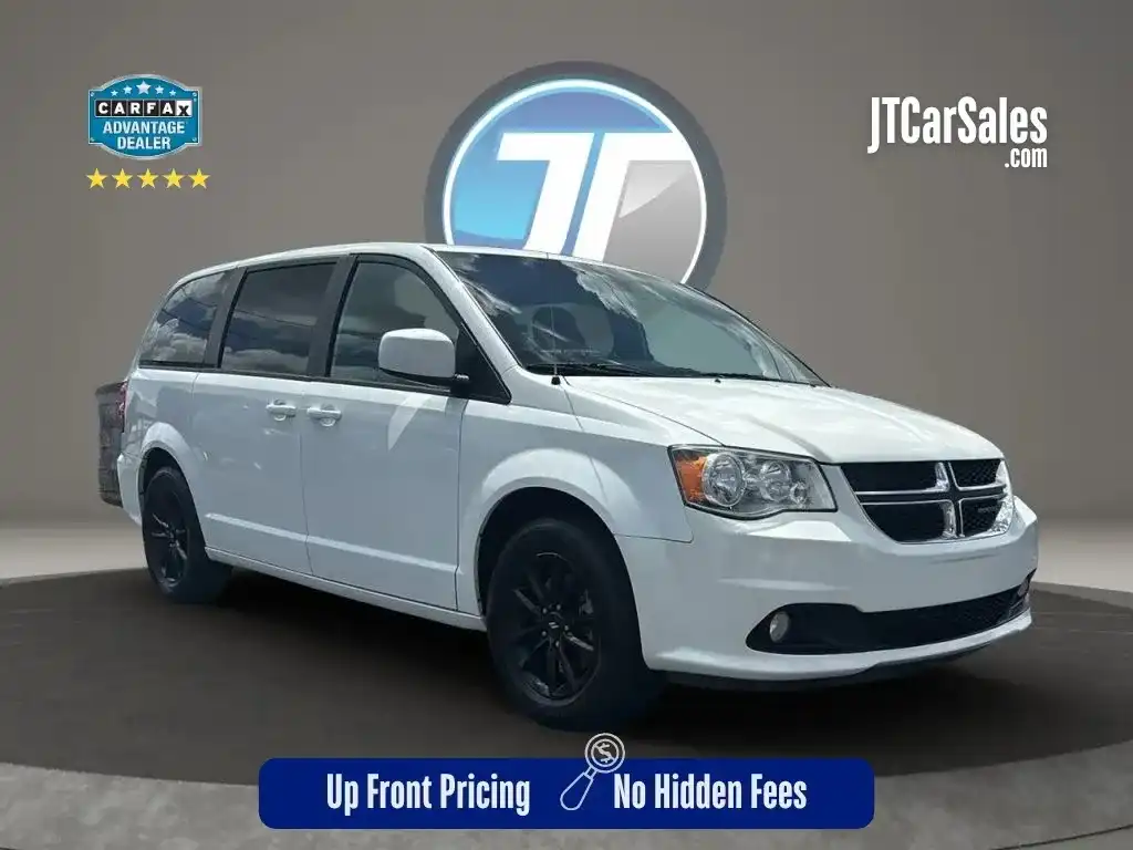 2019 Dodge Grand Caravan SE Plus's photo