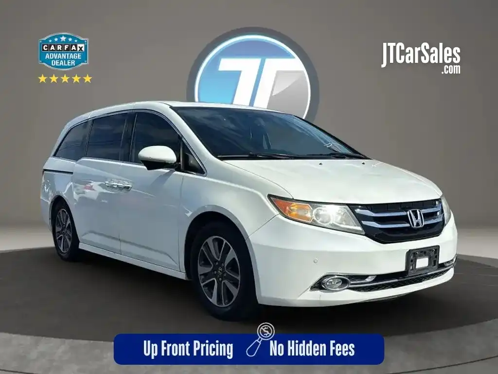 2014 Honda Odyssey Touring's photo