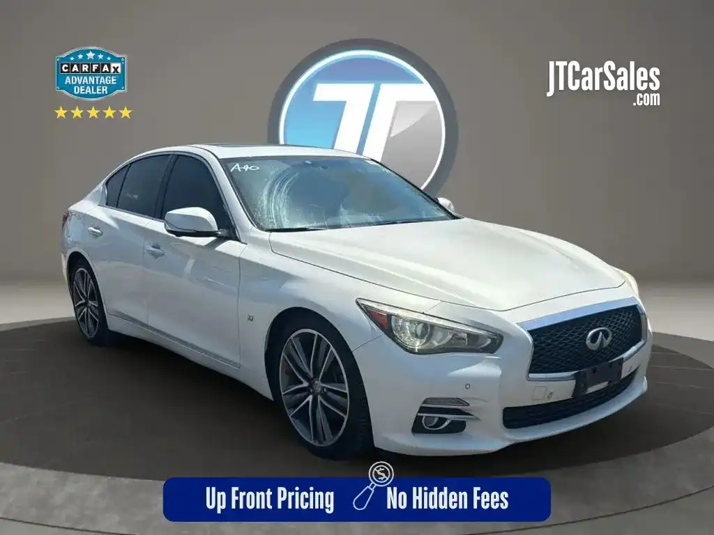 2014 INFINITI Q50 Premium's photo