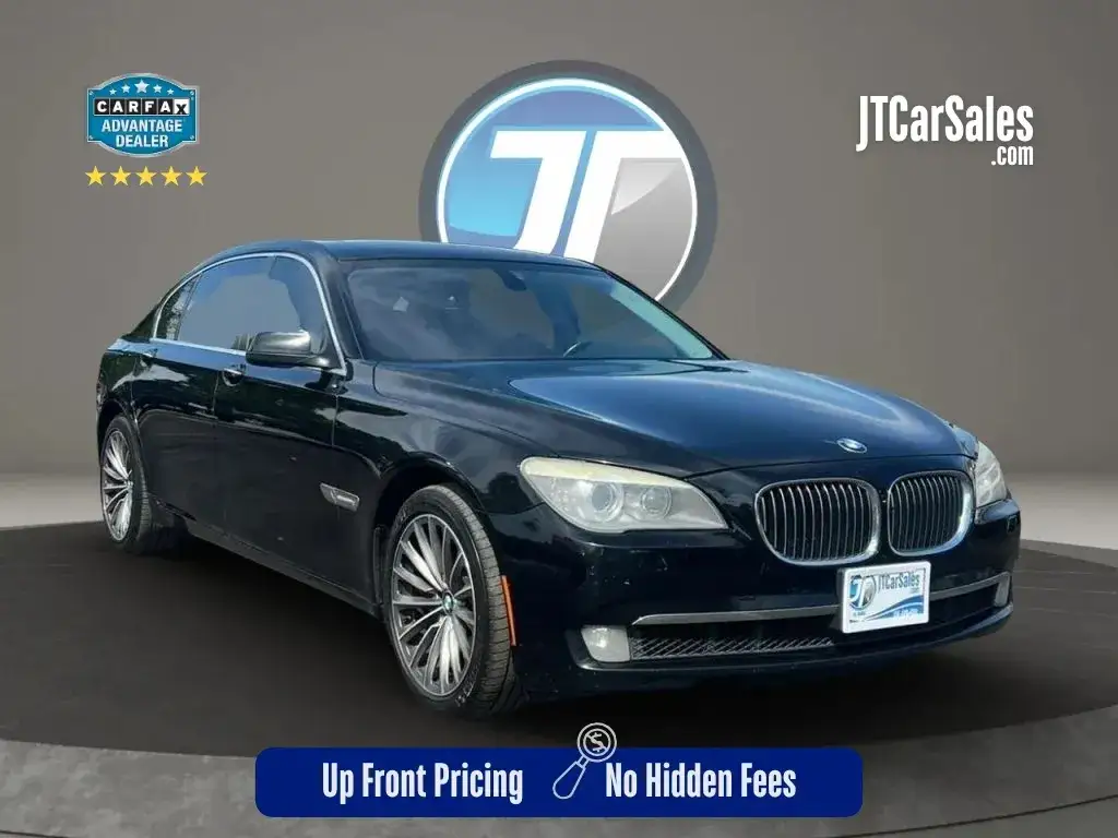 2012 BMW 7 Series 740Li photo 1