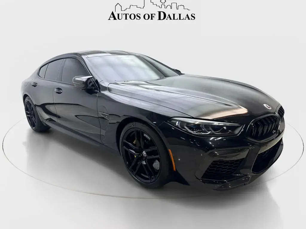 2023 BMW M8 Competition photo 4