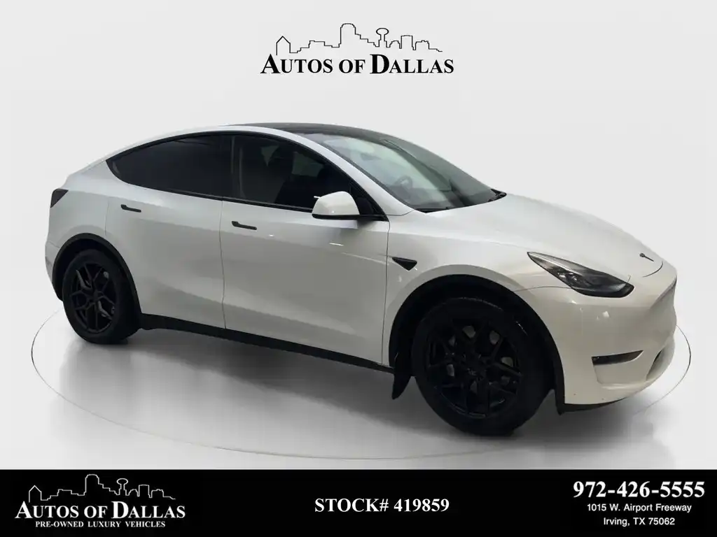 2022 Tesla Model Y Long Range Dual Motor All-Wheel Drive's photo