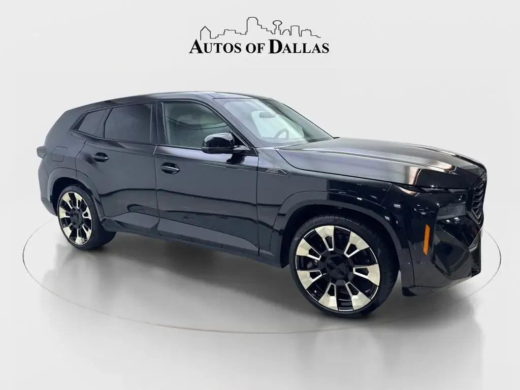 2023 BMW XM Base photo 4
