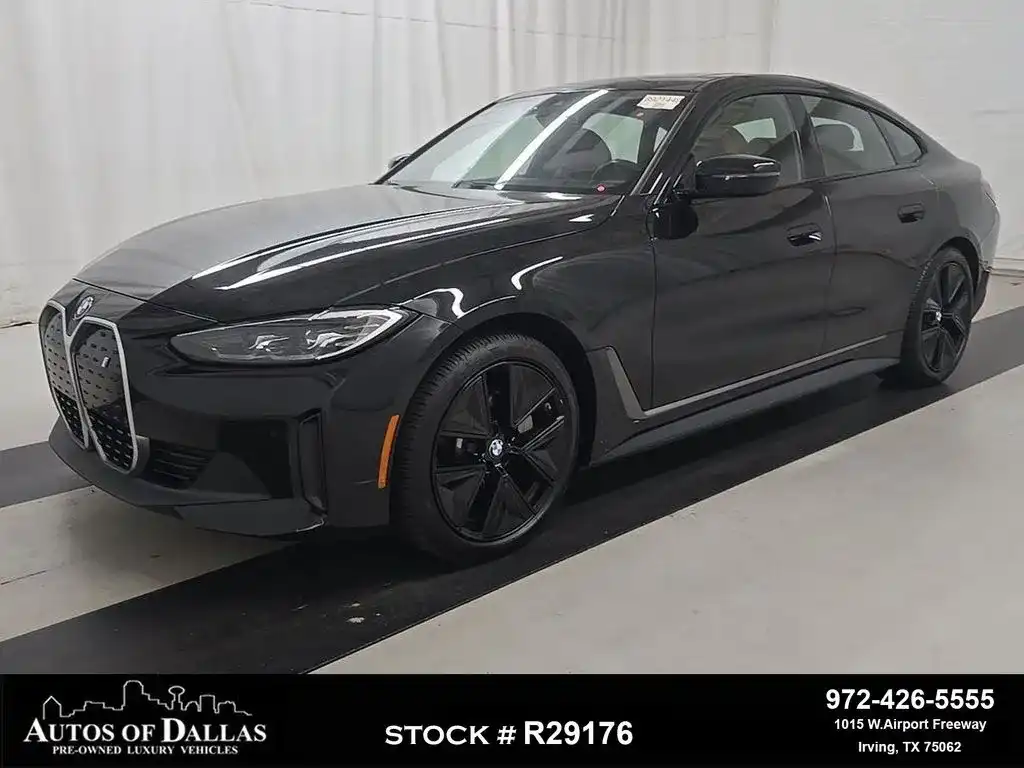 2023 BMW i4 eDrive35's photo
