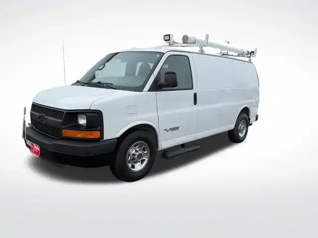 2014 Chevrolet Express Work Van HD 2500's photo