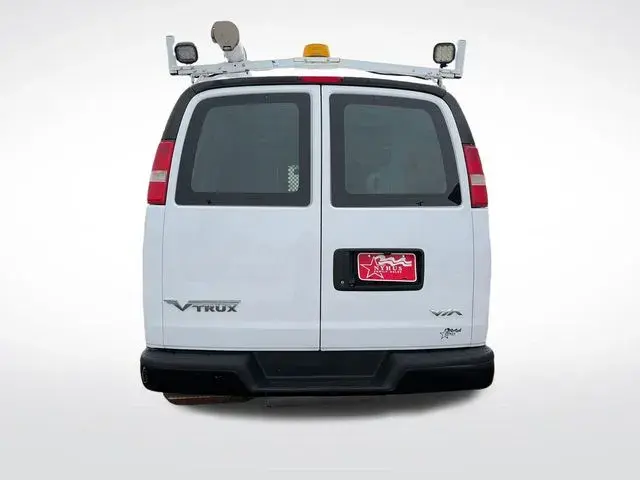 2014 Chevrolet Express Work Van HD 2500 photo 5