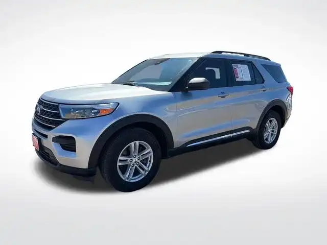2022 Ford Explorer XLT 4WD's photo