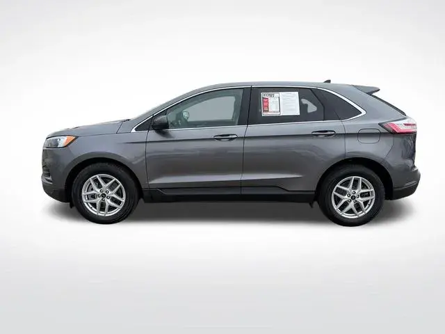 2023 Ford Edge SEL AWD photo 3