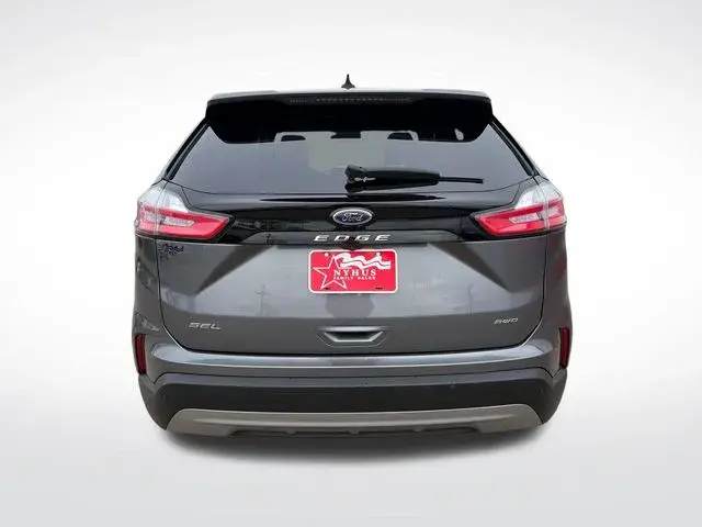 2023 Ford Edge SEL AWD photo 5