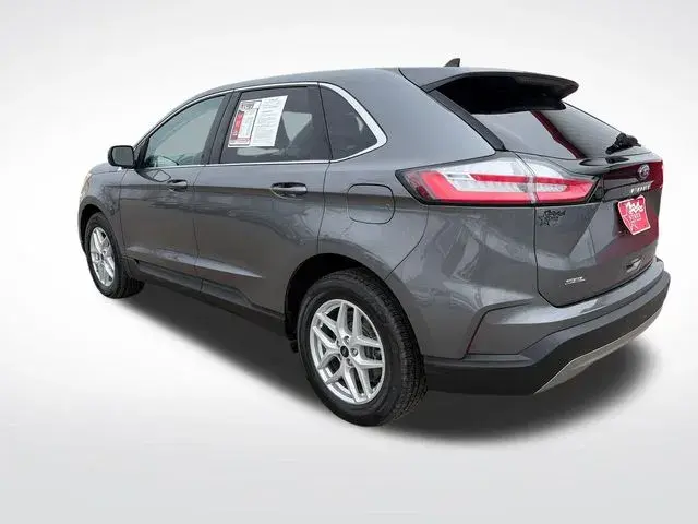 2023 Ford Edge SEL AWD photo 4