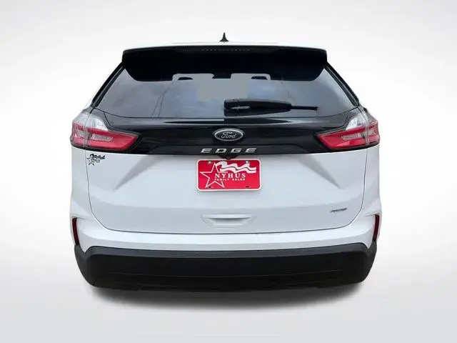2022 Ford Edge SE AWD photo 5