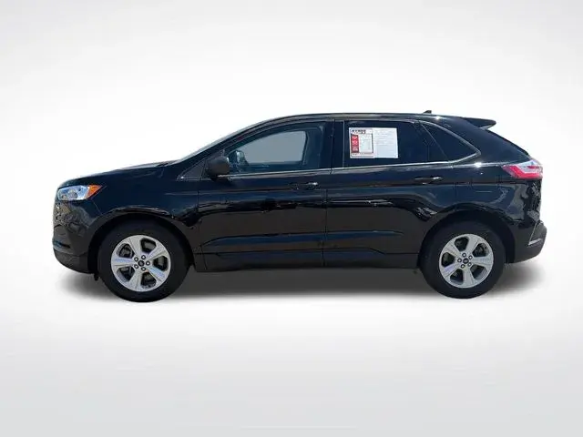 2022 Ford Edge SE AWD photo 3