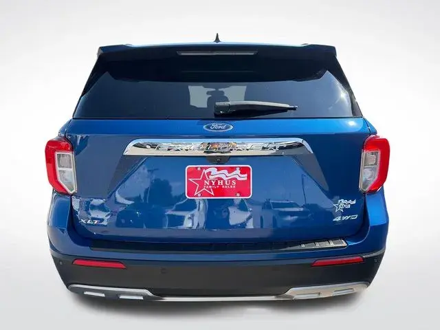 2022 Ford Explorer XLT 4WD photo 5