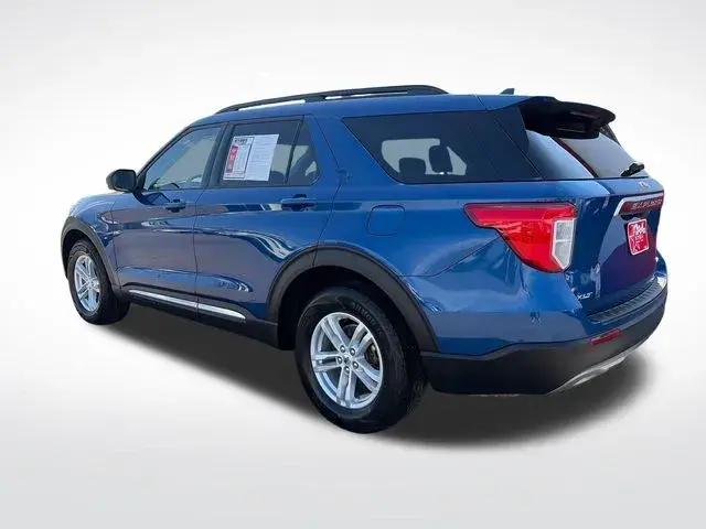 2022 Ford Explorer XLT 4WD photo 4