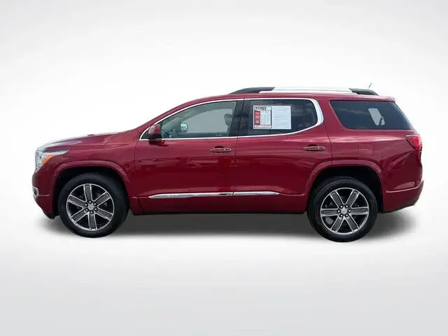 2019 GMC Acadia Denali AWD photo 3