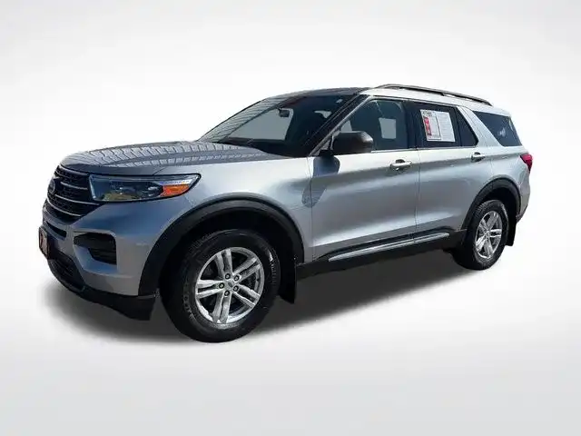 2021 Ford Explorer XLT 4WD's photo
