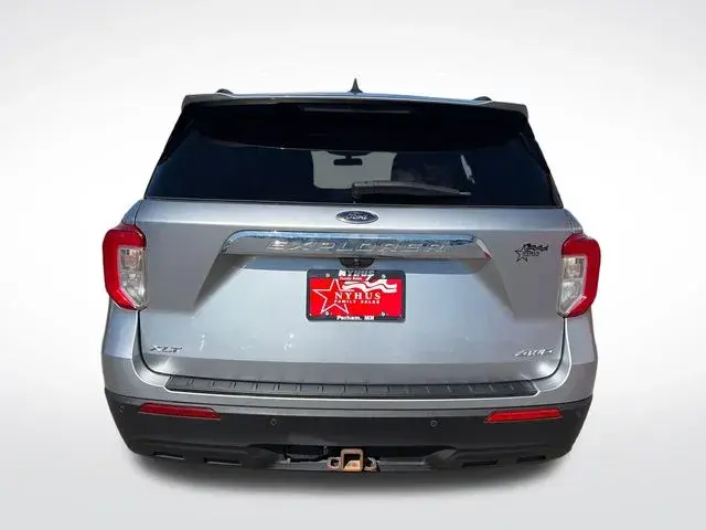 2021 Ford Explorer XLT 4WD photo 5