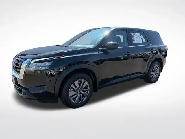 2025 Nissan Pathfinder S 4WD's photo
