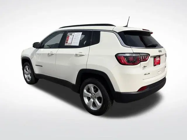 2018 Jeep Compass Latitude 4WD photo 4
