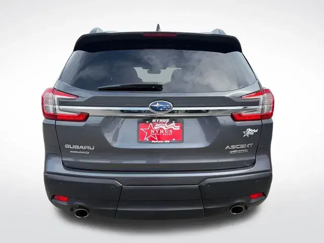 2023 Subaru Ascent Limited 7 Passenger photo 5