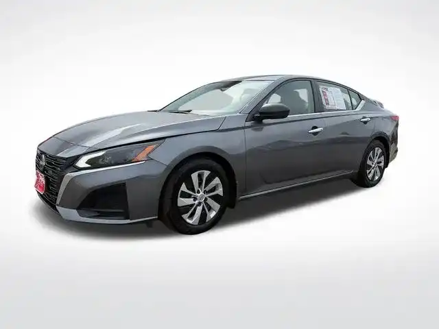 2024 Nissan Altima 2.5 S's photo