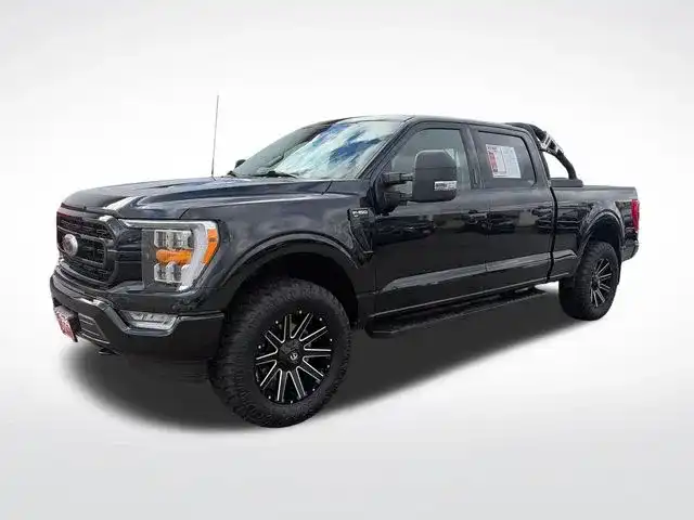 2022 Ford F-150 XLT 4WD SuperCrew 157 in's photo